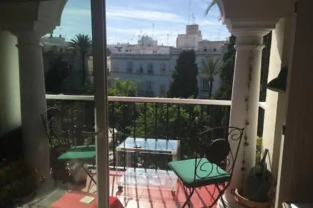 Homestay En Plaza Candelaria, Casco Antiguo Cadiz