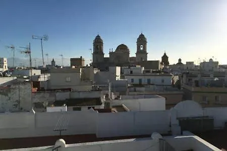 Homestay En Plaza Candelaria, Casco Antiguo Cádiz